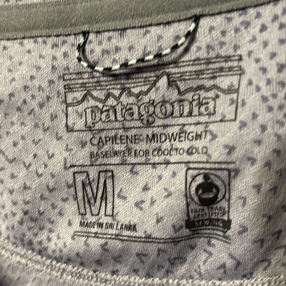 Patagonia 1/2 Zip Capilene Base Layer Medium - Picture 2 of 4